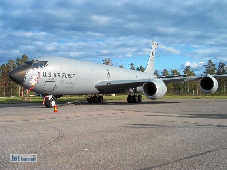 62-3538 D KC-135R 351st ARS USAFE Pic1