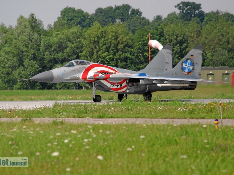 29+10 MiG-29G JG73 Pic9 (просмотров: 4660) 29+10 MiG-29G JG73 Pic9