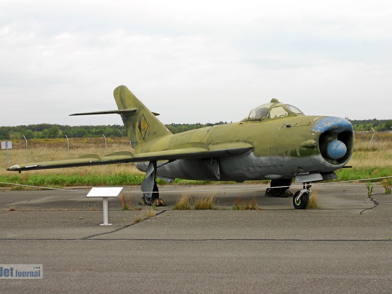 091, MiG-17PF / Lim-5P, ex. 615 NVA