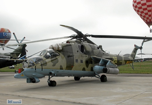 Mi-24PN, 28 gelb 