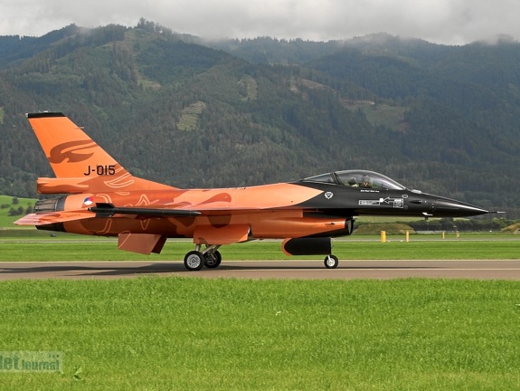 J-015 F-16AM RNLAF (2031 visingar) J-015 F-16AM RNLAF