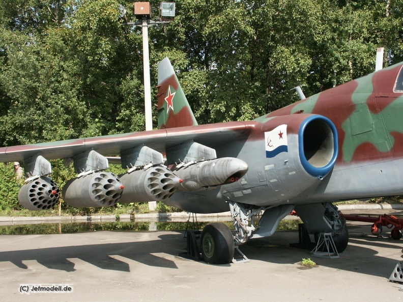 Su-25 Seitenansicht