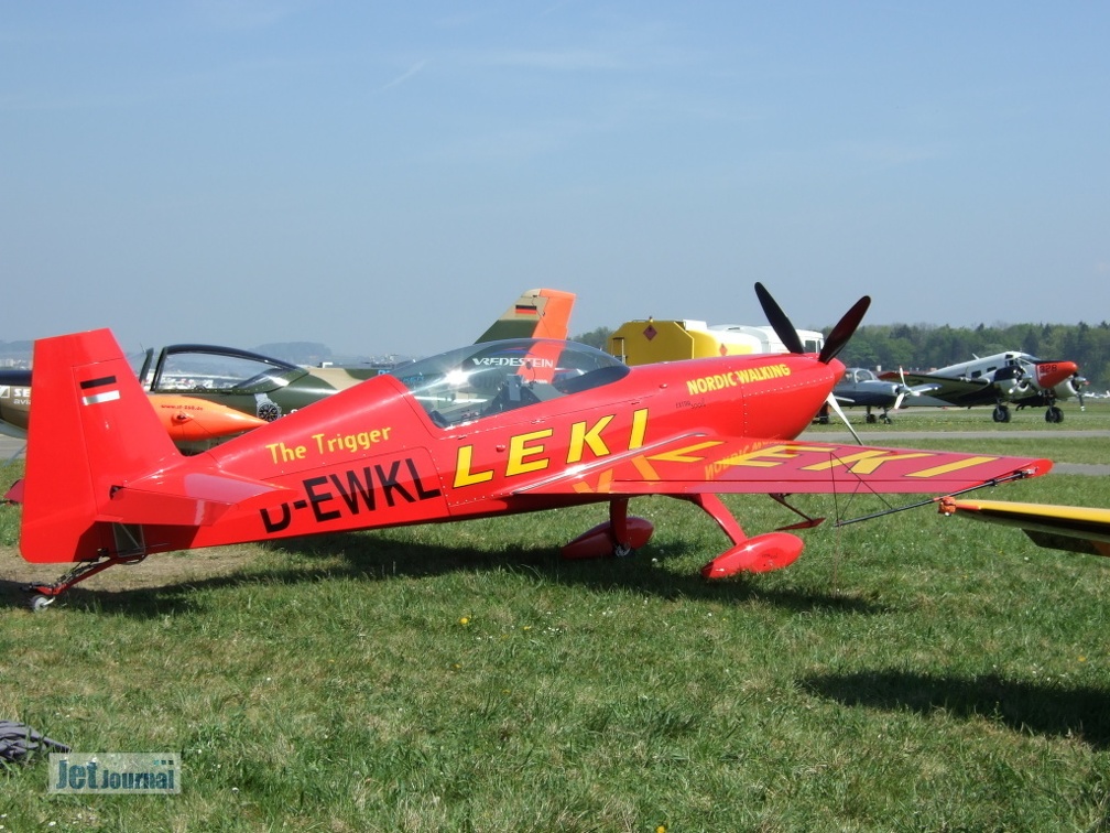 D-EWKL Extra 300L (2686 Besuche) D-EWKL Extra 300L