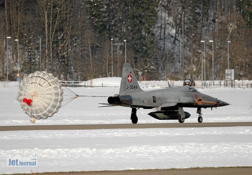 J-3044 F-5E Tiger Pic4