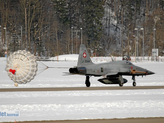 J-3044 F-5E Tiger Pic4 (3214 Besuche) J-3044 F-5E Tiger Pic4