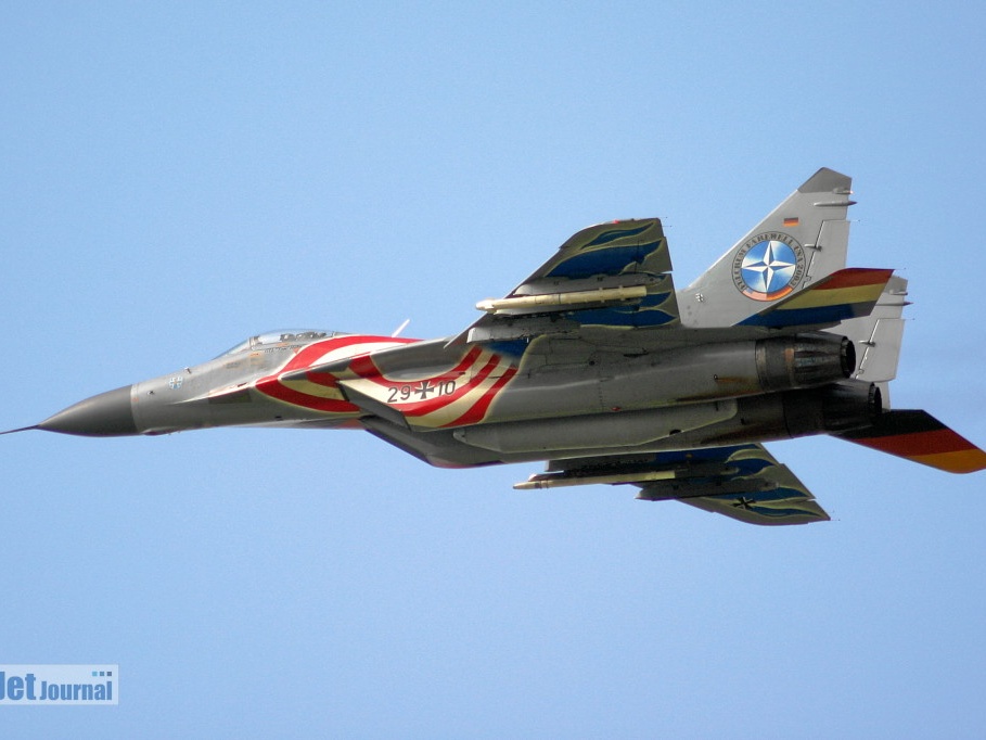 29+10 MiG-29G JG73 Pic7 (просмотров: 5143) 29+10 MiG-29G JG73 Pic7