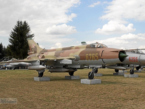 6265 Su-20