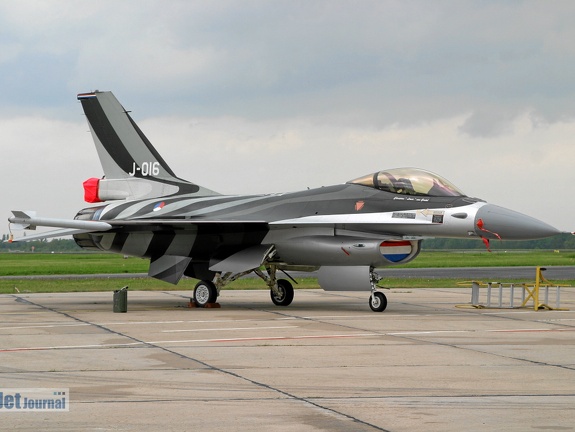 J-016 F-16AM 323sqn RNLAF (810 visitas) J-016 F-16AM 323sqn RNLAF