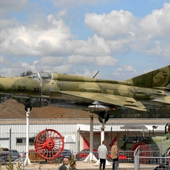 22+33 MiG-21 SPS Fishbed-F ex LSK 861