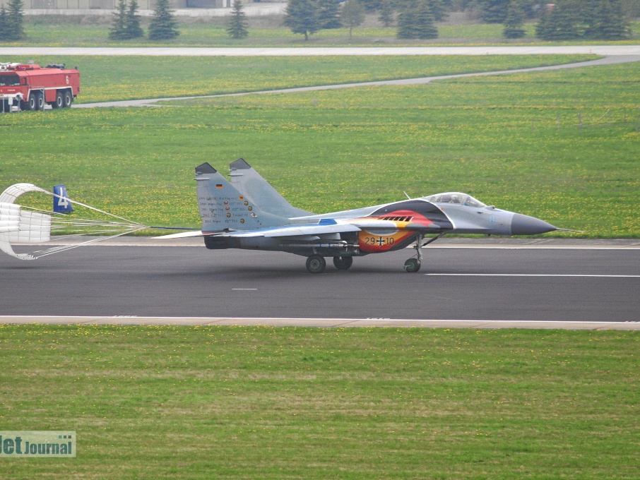 29+10 MiG-29 G JG73 Pic1 (просмотров: 4845) 29+10 MiG-29 G JG73 Pic1