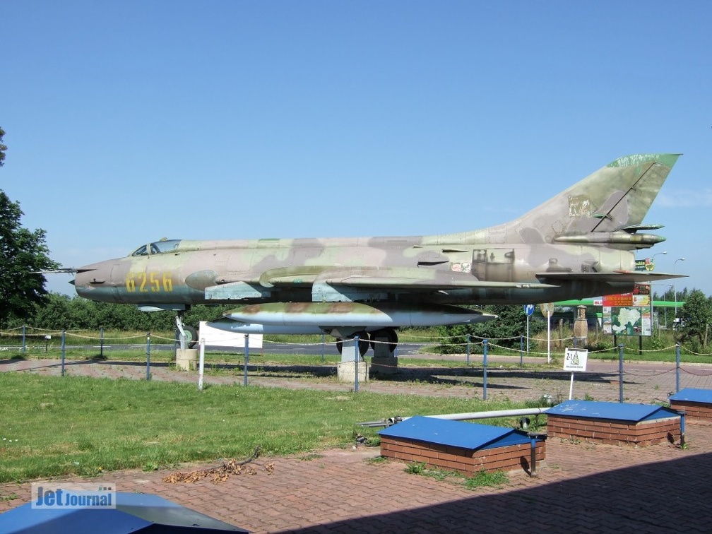 6256 Su-20R cn 74416 (2254 Besuche) 6256 Su-20R cn 74416