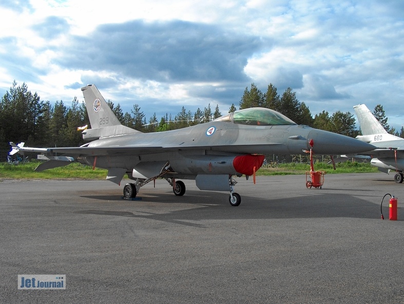 299_f-16am_331skv_rnoaf_1_20090428_1231240035.jpg