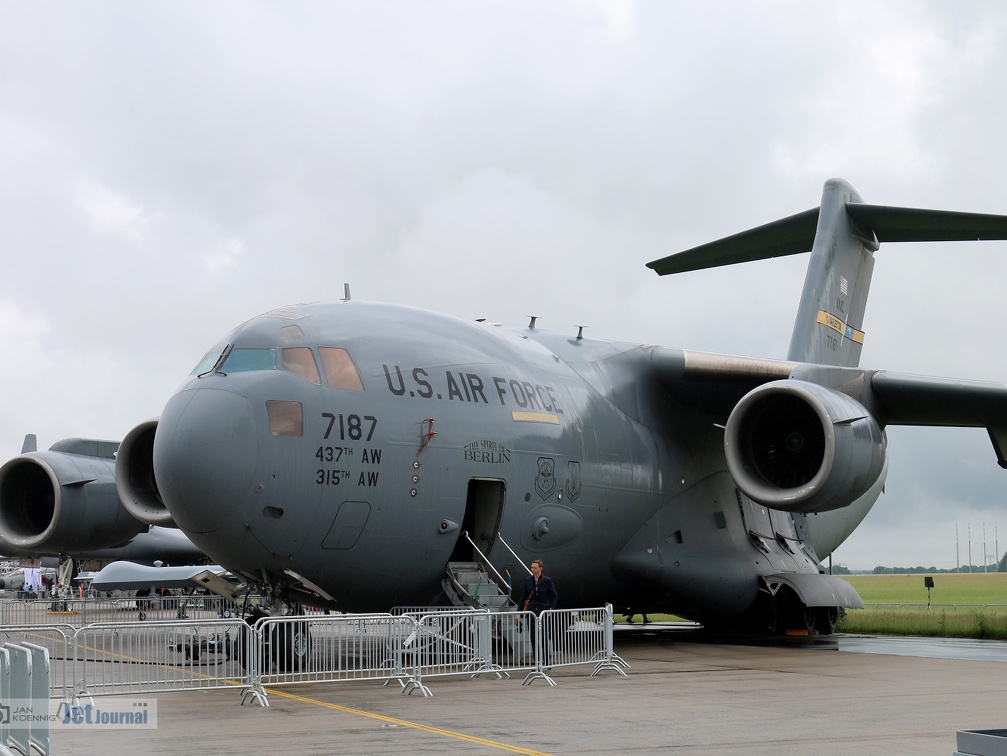 07-7187, C-17 (4343 visingar) 07-7187, C-17