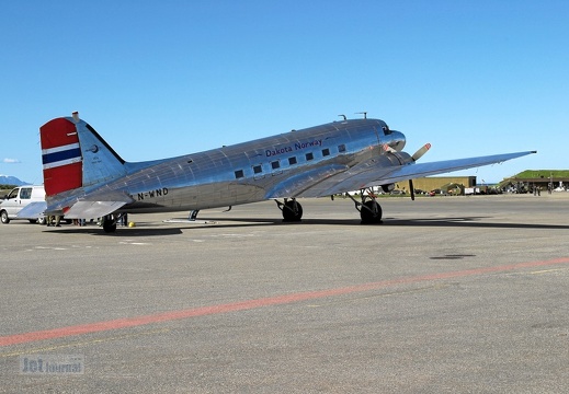 LN-WND C-53D Dakota Norway