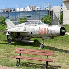 4401 MiG-21US (3338 відвідувань) 4401 MiG-21US