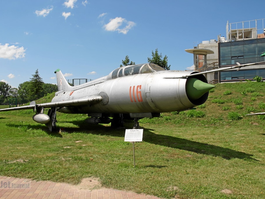 116 Su-7U (2077 відвідувань) 116 Su-7U