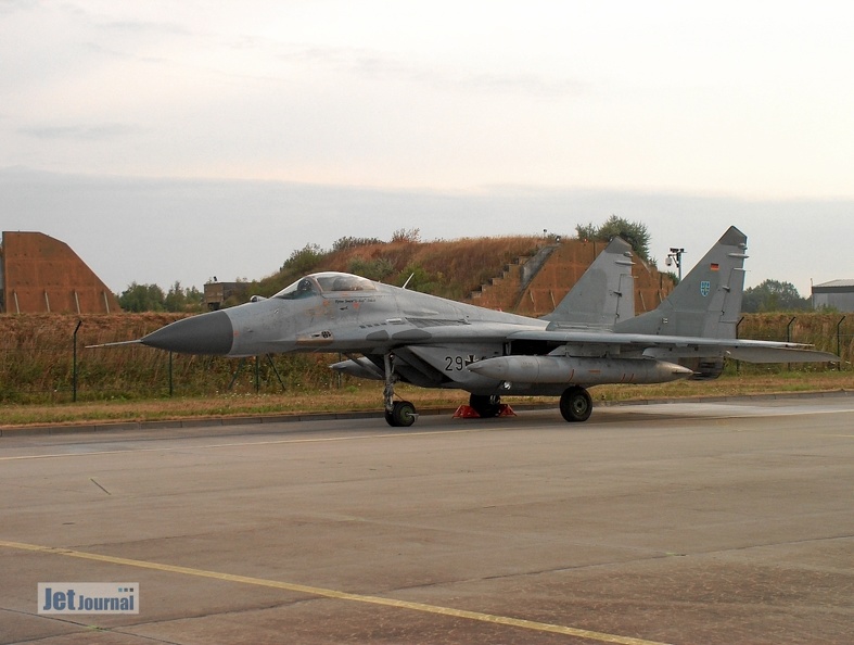 2908_mig-29g_jg73_luftwaffe_pic9f_20130513_1666977242.jpg