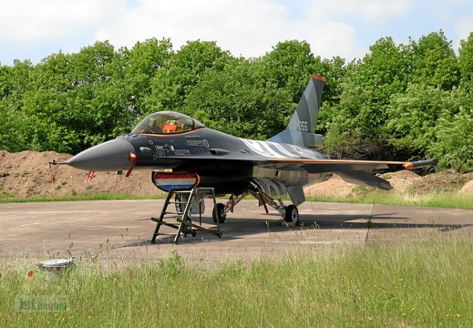 J-055 F-16AM 311sqn