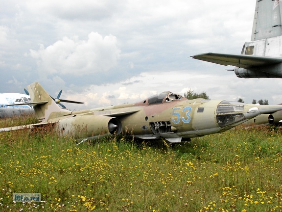 Jakowlew Jak-28PP, 53 blau (2678 Besuche) Monino 2003, ausserhalb des Ausstellungsgelaende Jakowlew Jak-28PP, 53 blau