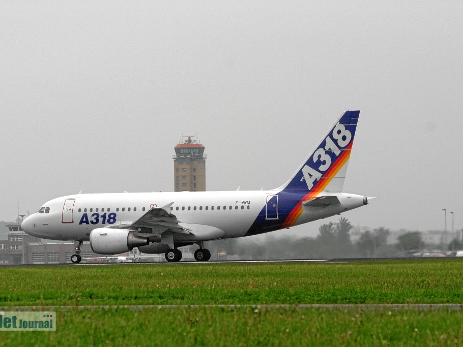 F-WWIA Airbus A318-121 Airbus Industries Pic2 (1219 Besuche) F-WWIA Airbus A318-121 Airbus Industries Pic2