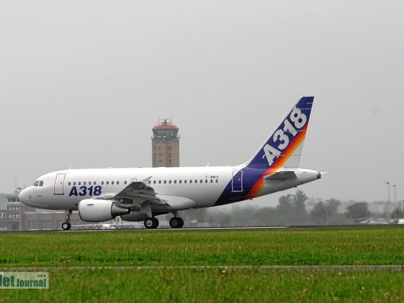 F-WWIA Airbus A318-121 Airbus Industries Pic2 (1219 Besuche) F-WWIA Airbus A318-121 Airbus Industries Pic2