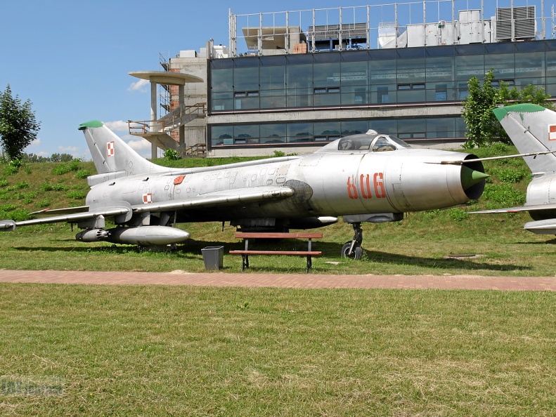 806 Su-7BKL (3377 visingar) 806 Su-7BKL
