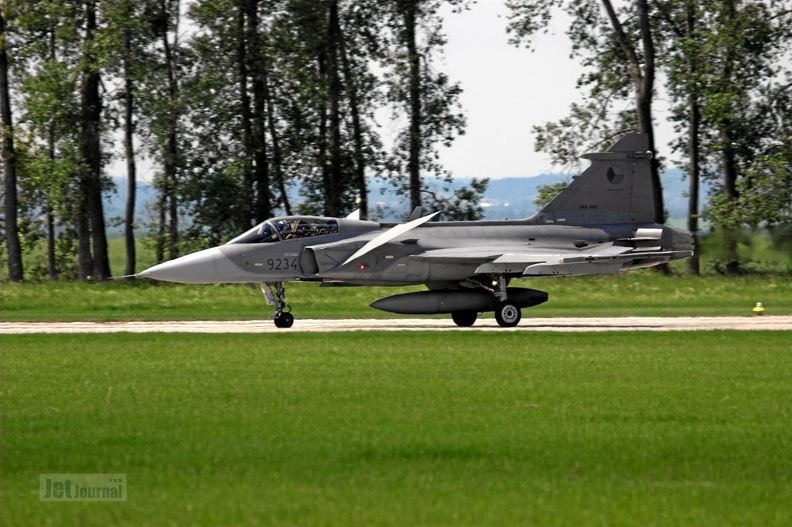 9234_jas-39c_gripen_czaf_20131010_1104848772.jpg