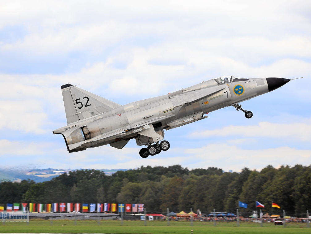 SE-DXN, Saab Viggen, Swedish Historic Flight