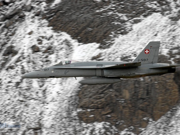 J-5017 F-18C Schweizer Luftwaffe (1843 návštěv) J-5017 F-18C Schweizer Luftwaffe