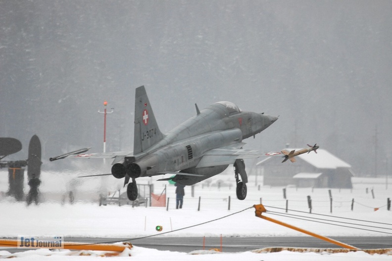 j-3074_f-5e_tiger_pic2_27_20090502_2018496427.jpg