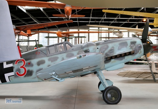3 rot, Messerschmitt Bf-109 G-6