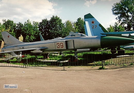 Su-15TM, 39 rot
