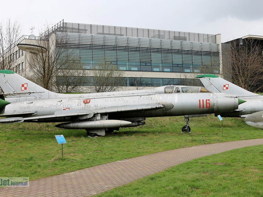 116, Su-7U (3163 visingar) Polish Aviation Museum, Krakow 116, Su-7U