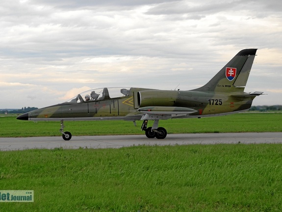 1725 L-39 ZA 1SLK Slovak AF (2799 visitas) 1725 L-39 ZA 1SLK Slovak AF