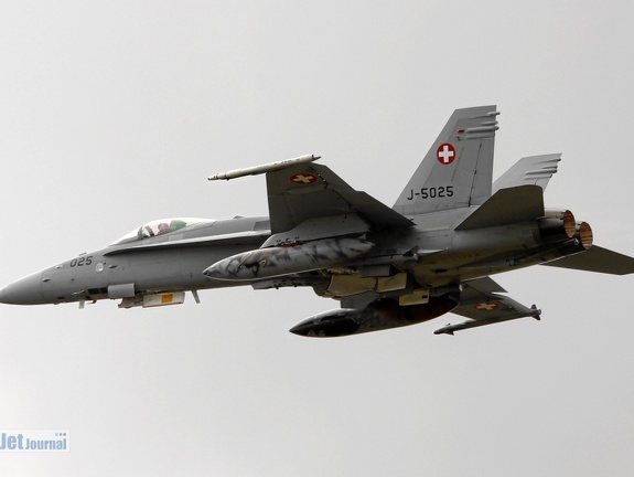 J-5025, F/A-18C, Schweizer Luftwaffe (3789 visingar) J-5025, F/A-18C, Schweizer Luftwaffe