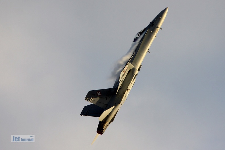fa18-j5007j-2-10c_20150927_1256292023.jpg