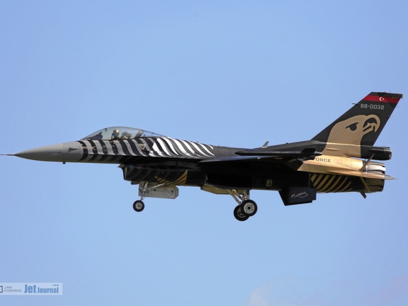 88-0032, F-16A (3533 visitas) SIAF 2017 88-0032, F-16A