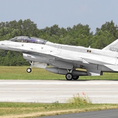 4078 F-16D-52CF Landung (4244 visits) 4078 F-16D-52CF Landung
