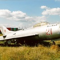 MiG-19P, 21 rot (3111 visites) Museum Chodinka 2001 MiG-19P, 21 rot
