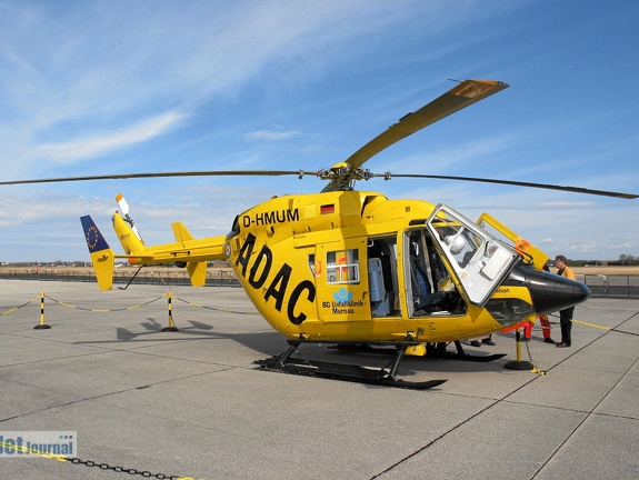 D-HMUM BK-117A-4 ADAC Luftrettung Pic2 (3513 Besuche) D-HMUM BK-117A-4 ADAC Luftrettung Pic2