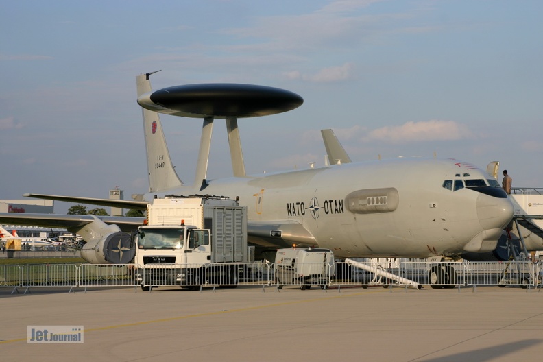 e3a-awacs-90448-ila2012-10c_20130526_1810917504.jpg