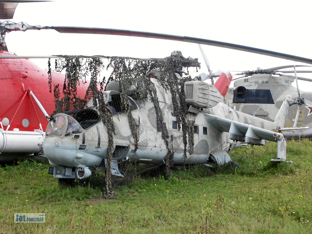 Mil Mi-24P, 37 weiss (2803 Besuche) Monino 2003 Mil Mi-24P, 37 weiss