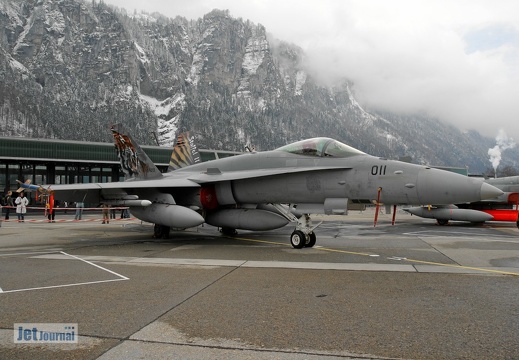 J-5011 F-18C Hornet