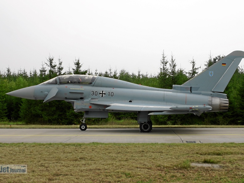 30+10, EF-2000 Eurofighter (3057 Besuche) Fototag JG73"S", 2005, Rostock/LaageFoto (C) Jan Koennig 30+10, EF-2000 Eurofighter
