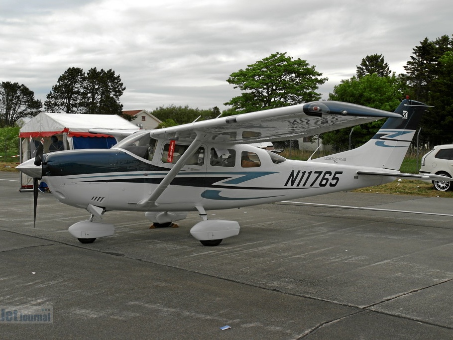 N11765 Cessna T206H