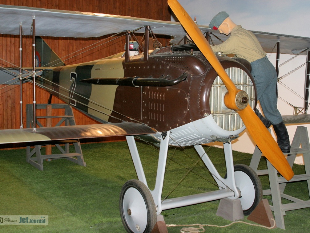 Spad VII C-1 (3128 visitas) 2 schwarz, ex. L-BIZL, ex. CzAF Spad VII C-1