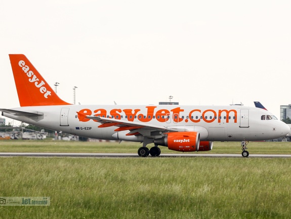 G-EZIP, A319-111, easyJet (4961 visingar) G-EZIP, A319-111, easyJet