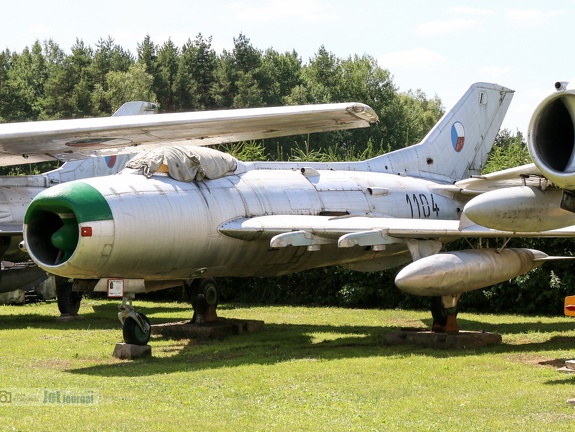 1104 schwarz, MiG-19PM (3724 Besuche) 1104 schwarz, MiG-19PM