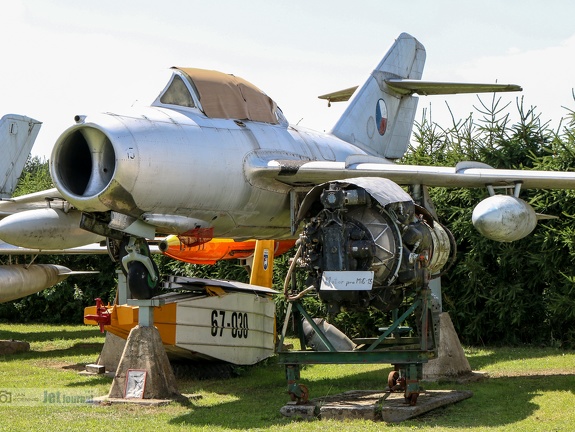 2501 schwarz, MiG-15UTI