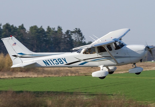 N1138Y Private Cessna 172S Skyhawk SP Uelzen (EDVU)